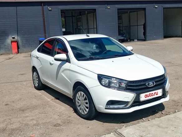 2018 Lada (ВАЗ) Vesta I, белый, 810000 рублей - вид 1