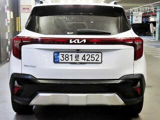 2024 Kia Seltos I Рестайлинг, белый, 2100000 рублей, вид 5