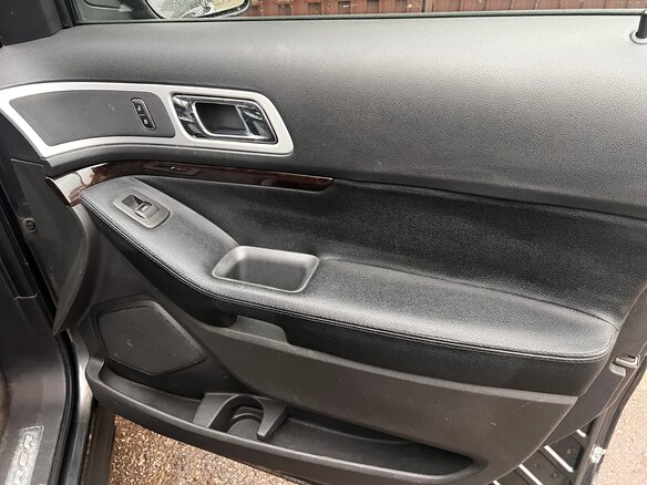 2014 Ford Explorer V, серый, 1780000 рублей - вид 13