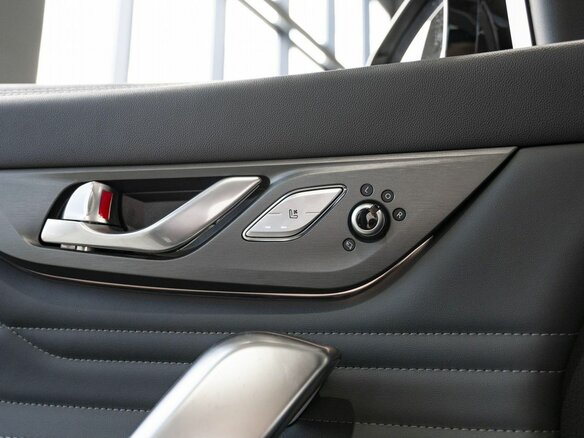 2025 Changan CS95 I Рестайлинг 2, чёрный, 4801401 рублей - вид 6