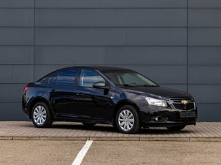 2011 Chevrolet Cruze I, чёрный, 845000 рублей, вид 3