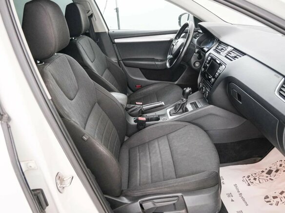 2014 Skoda Octavia III (A7), белый, 1129000 рублей - вид 12