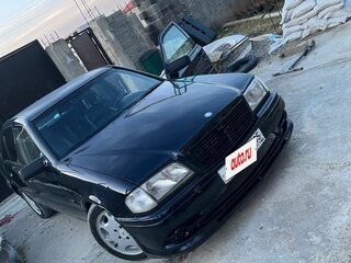 1998 Mercedes-Benz C-Класс 240 I (W202) Рестайлинг, синий, 450000 рублей, вид 2