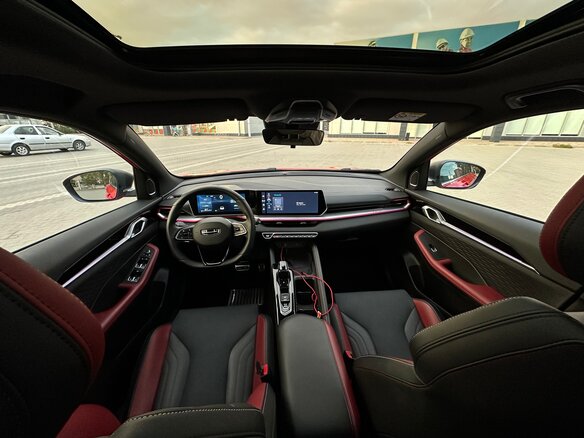 2023 Geely Coolray I Рестайлинг, красный - вид 11