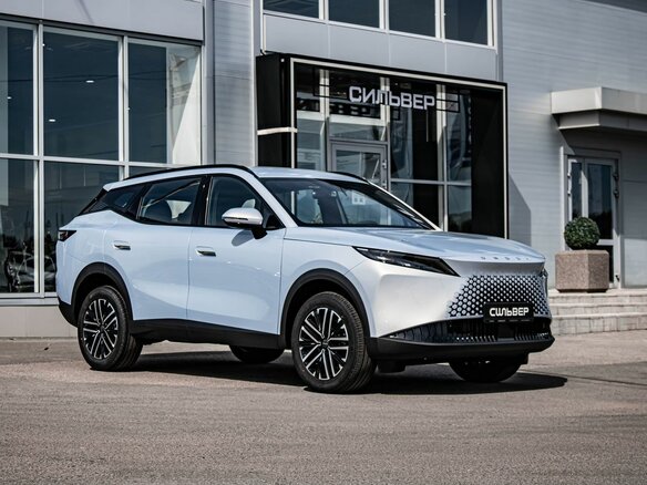 2026 Omoda C7, серебристый, 2909610 рублей - вид 4