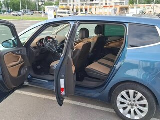 2013 Opel Zafira C, голубой, 890000 рублей, вид 4