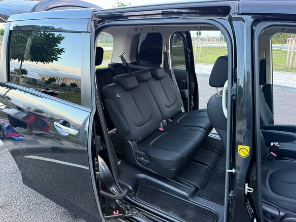 2015 Mazda Biante SkyActiv, чёрный, 1450000 рублей - вид 7
