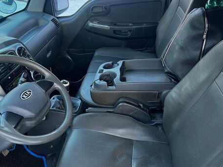 2012 Kia Bongo, белый, 999999 рублей, вид 5