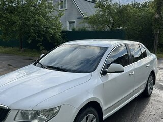 2011 Skoda Superb II, белый, 710000 рублей, вид 1