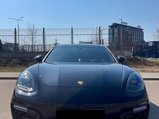 2019 Porsche Panamera GTS II, чёрный, 7950000 рублей, вид 2
