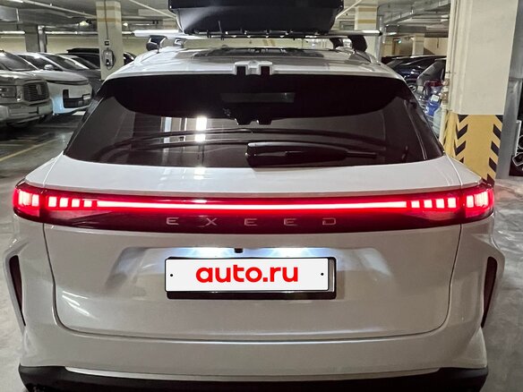 2023 Exeed RX, белый, 3200000 рублей - вид 5