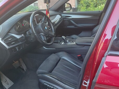2017 BMW X6 30d II (F16), красный, 4200000 рублей, вид 4