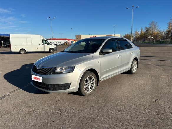 2014 Skoda Rapid I, серебристый, 399000 рублей