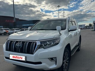 2020 Toyota Land Cruiser Prado 150 Series Рестайлинг 3, белый, 4050000 рублей, вид 1