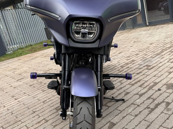 2024 Harley-Davidson Street Glide, пурпурный, 2800000 рублей - вид 8