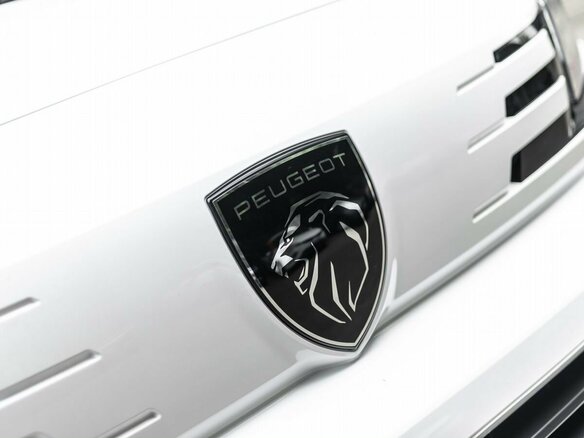 2025 Peugeot Traveller Long I Рестайлинг, белый, 6250000 рублей - вид 7