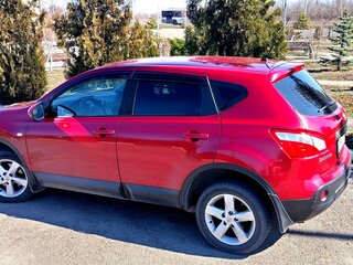 2013 Nissan Qashqai I Рестайлинг, красный, 999795 рублей, вид 3
