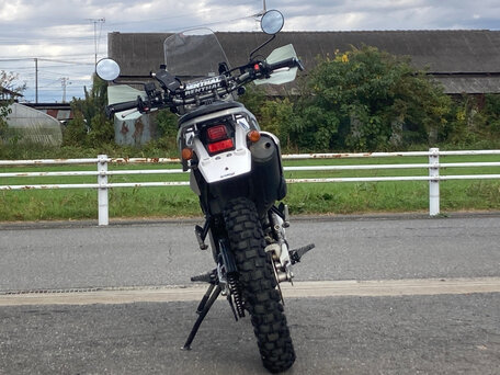 2008 Yamaha XT250 Serow, белый, 450000 рублей, вид 4