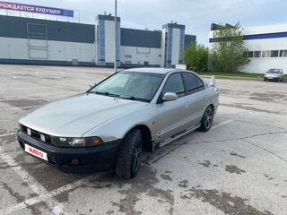 1999 Mitsubishi Galant VIII Рестайлинг, серебристый, 200000 рублей, вид 3