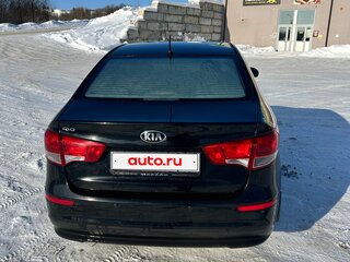 2015 Kia Rio III Рестайлинг, чёрный, 990000 рублей, вид 5