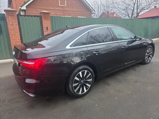 2020 Audi A6 45 TFSI V (C8), чёрный, 4300000 рублей, вид 3