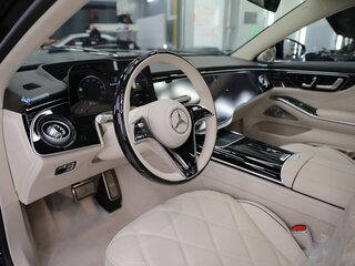 2026 Mercedes-Benz Maybach S-Класс 580 II (Z223) Рестайлинг, чёрный, 36500000 рублей, вид 2