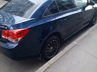 2010 Chevrolet Cruze I, синий, 530000 рублей, вид 3