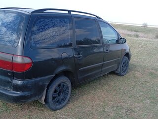 1998 Ford Galaxy I, чёрный, 385000 рублей, вид 4