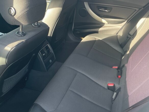 2015 BMW 3 серии 320i VI (F3x) Рестайлинг, белый - вид 11