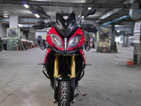 2016 BMW S 1000 XR, красный, 950000 рублей, вид 3