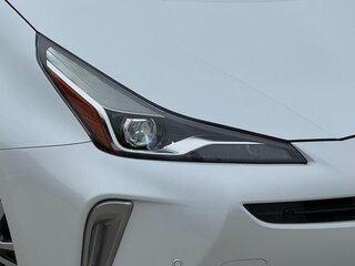2022 Toyota Prius IV Рестайлинг (XW50), белый, 1470007 рублей, вид 4