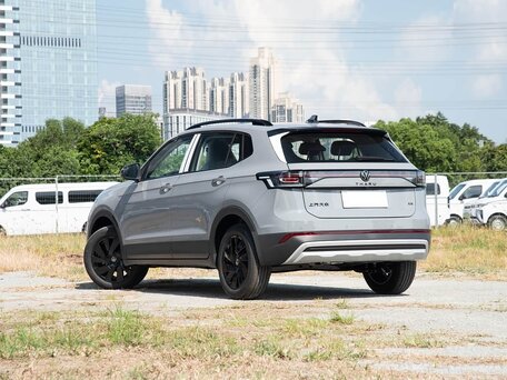 2026 Volkswagen Tharu XR, серый, 1990000 рублей, вид 4