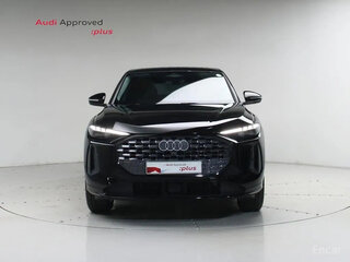 2025 Audi Q5 Sportback TFSI quattro S tronic II (GU), чёрный, 6242000 рублей, вид 3