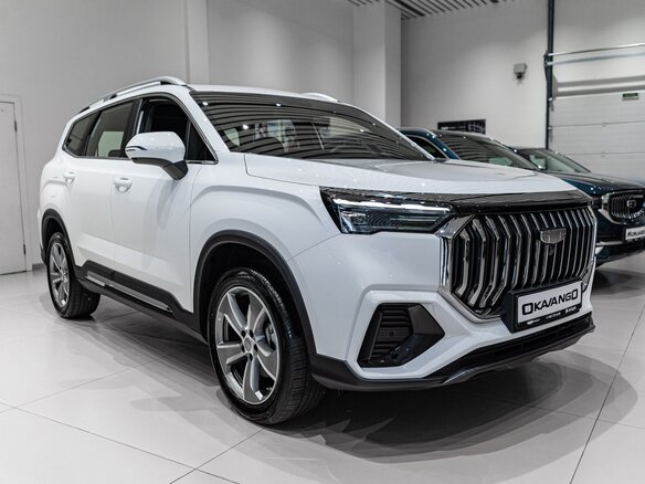 2026 Geely Okavango I Рестайлинг, белый, 4085990 рублей - вид 3