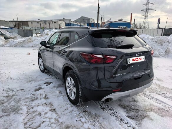 2020 Chevrolet Blazer III, серый, 3700000 рублей - вид 4