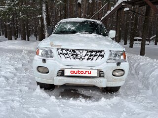 2003 Mitsubishi Pajero Sport I, белый, 600000 рублей, вид 2