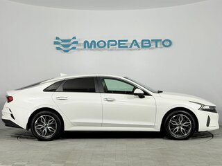 2020 Kia K5 III, белый, 2069000 рублей, вид 4