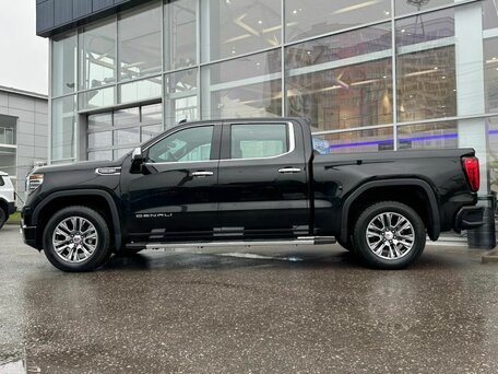 2024 GMC Sierra Crew Cab IV Рестайлинг, чёрный, 11000000 рублей, вид 3