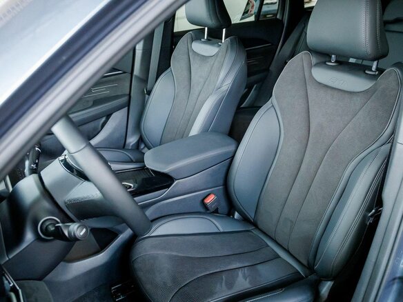 2025 Geely Monjaro I, синий, 5001669 рублей - вид 18
