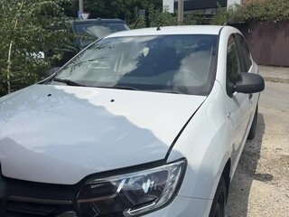 2019 Renault Logan II Рестайлинг, белый, 800000 рублей, вид 1