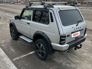 2021 Lada (ВАЗ) 2121 (4x4) Urban I Рестайлинг (2020), серебристый, 1200000 рублей, вид 5