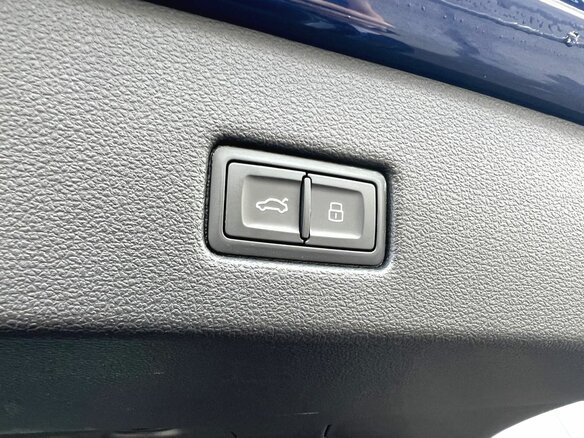 2019 Audi A7 55 TFSI II (4K), синий, 5190000 рублей - вид 8