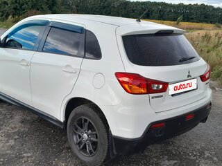 2011 Mitsubishi ASX I, белый, 850000 рублей, вид 4