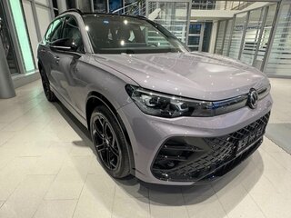2026 Volkswagen Tiguan L Pro III (China Market), фиолетовый, 5050000 рублей, вид 4