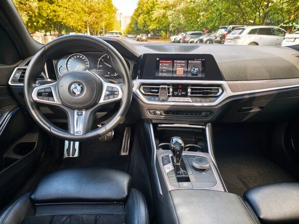 2019 BMW 3 серии 320d xDrive VII (G2x), белый, 3050000 рублей - вид 6