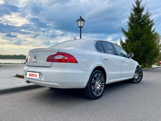 2010 Skoda Superb II, белый, 790000 рублей, вид 5