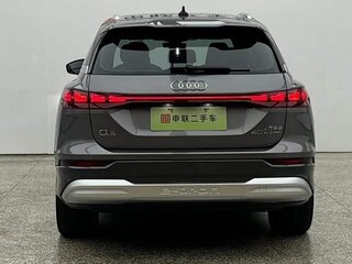 2023 Audi Q5 e-tron 40, серый, 6100000 рублей, вид 3