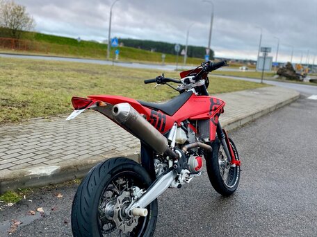 2012 Husqvarna SMR 511, красный, 450000 рублей, вид 1