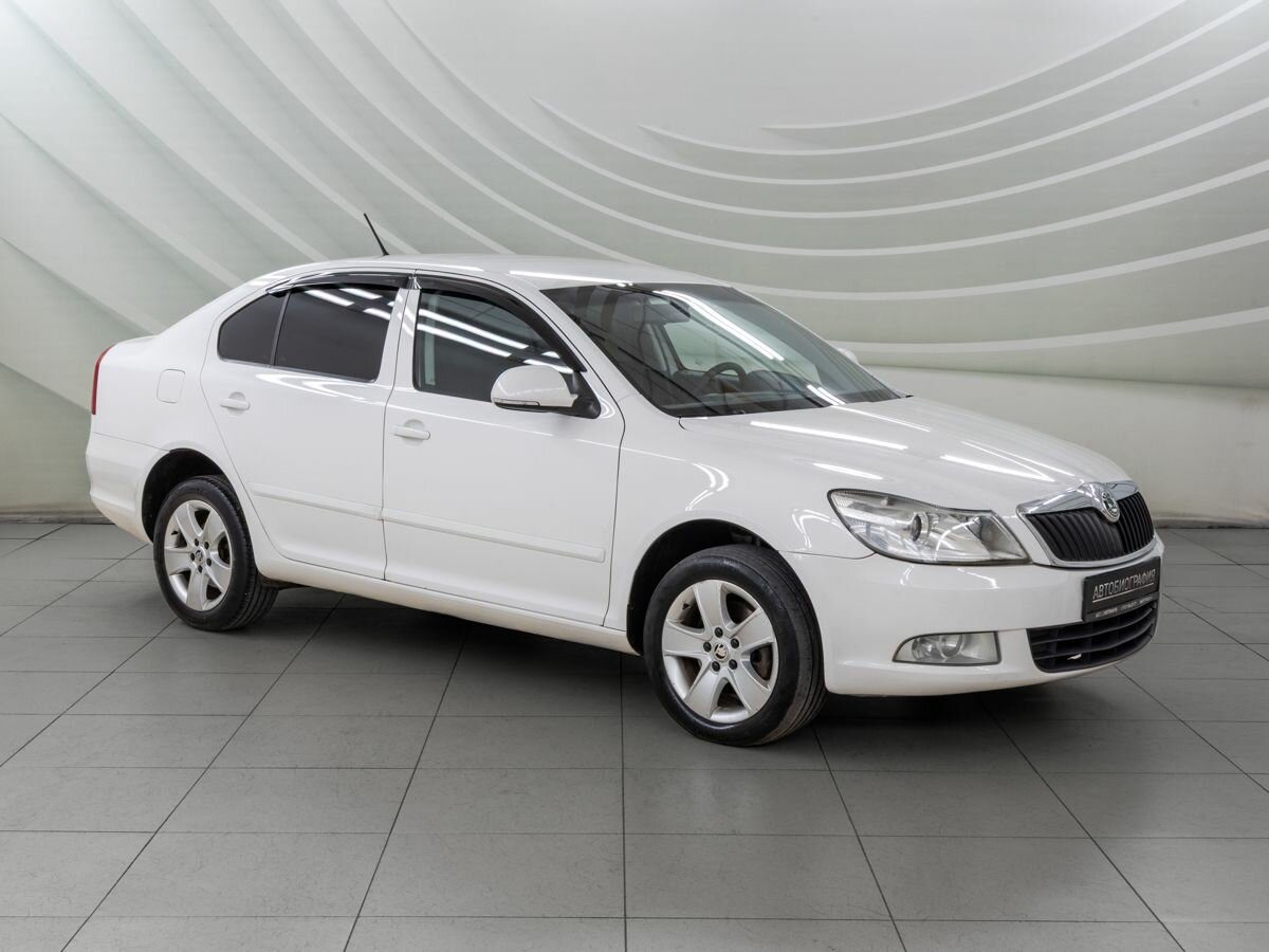 Открыть фотографии: Skoda Octavia II (A5) Рестайлинг