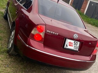 2002 Volkswagen Passat B5 Рестайлинг, красный, 405000 рублей, вид 3